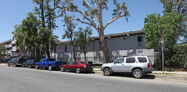 Rayen Street Apartments in North Hills, CA - Building Photo - Building Photo