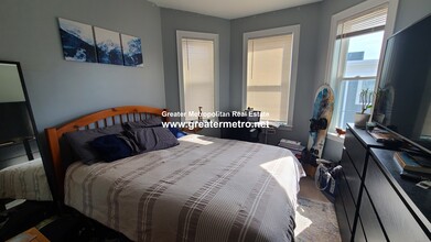 21 Winfield St, Unit 21 in Boston, MA - Building Photo - Building Photo