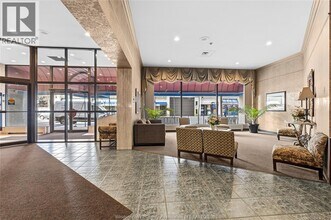 380 Pelissier St in Windsor, ON - Building Photo - Building Photo