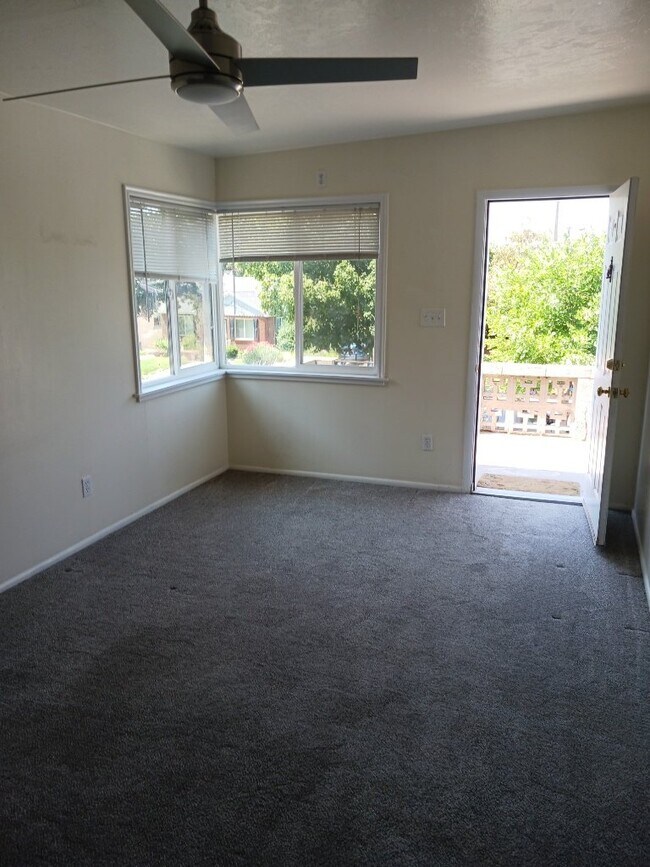 631 S Elizabeth St-Unit -Upstairs in Salt Lake City, UT - Foto de edificio - Building Photo