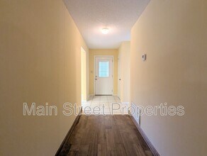 512 Quail Nest Ln in Pensacola, FL - Building Photo - Building Photo