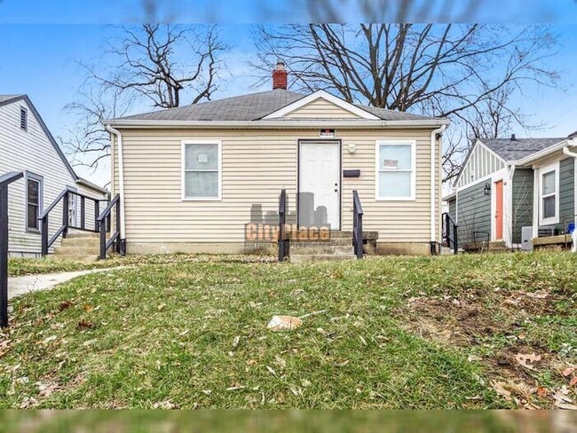 3748 Hillside Ave in Indianapolis, IN - Building Photo - Building Photo