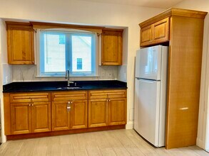 21 Heldun St, Unit 2 in Boston, MA - Building Photo - Building Photo