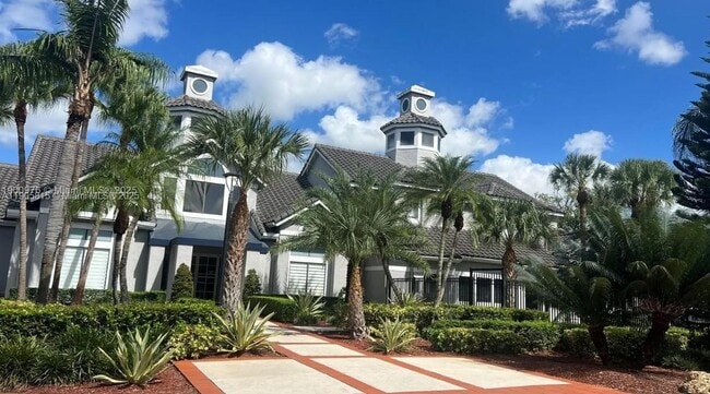 10381 SW 150th Ct in Miami, FL - Building Photo - Building Photo