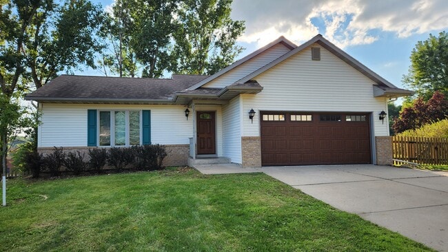 property at 727 Eagle Cir