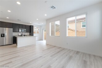 408 Grand Toccata St in Henderson, NV - Building Photo - Building Photo