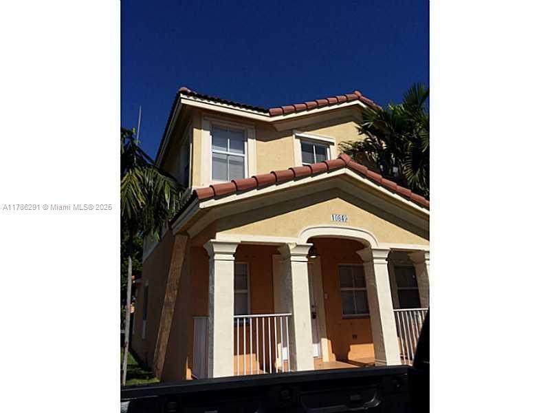 10849 SW 243rd Ln in Homestead, FL - Foto de edificio