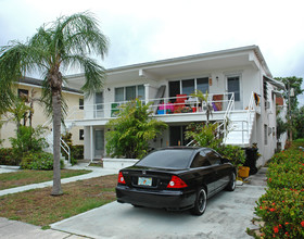 Somerset Apartments in Lake Worth, FL - Building Photo - Building Photo