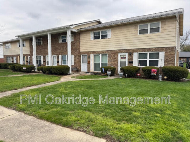 property at 1507 Spruce Ave