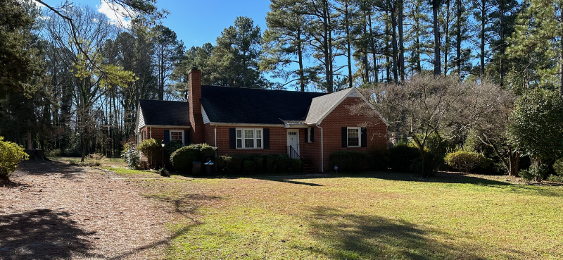 319 Graham St in Warrenton, NC - Building Photo