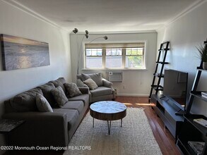 304 4th Ave in Asbury Park, NJ - Building Photo - Building Photo