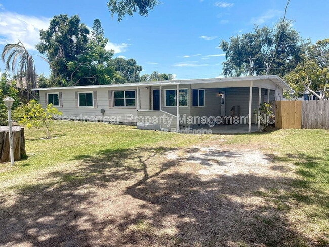 4722 Harris Ave in Sarasota, FL - Building Photo - Building Photo