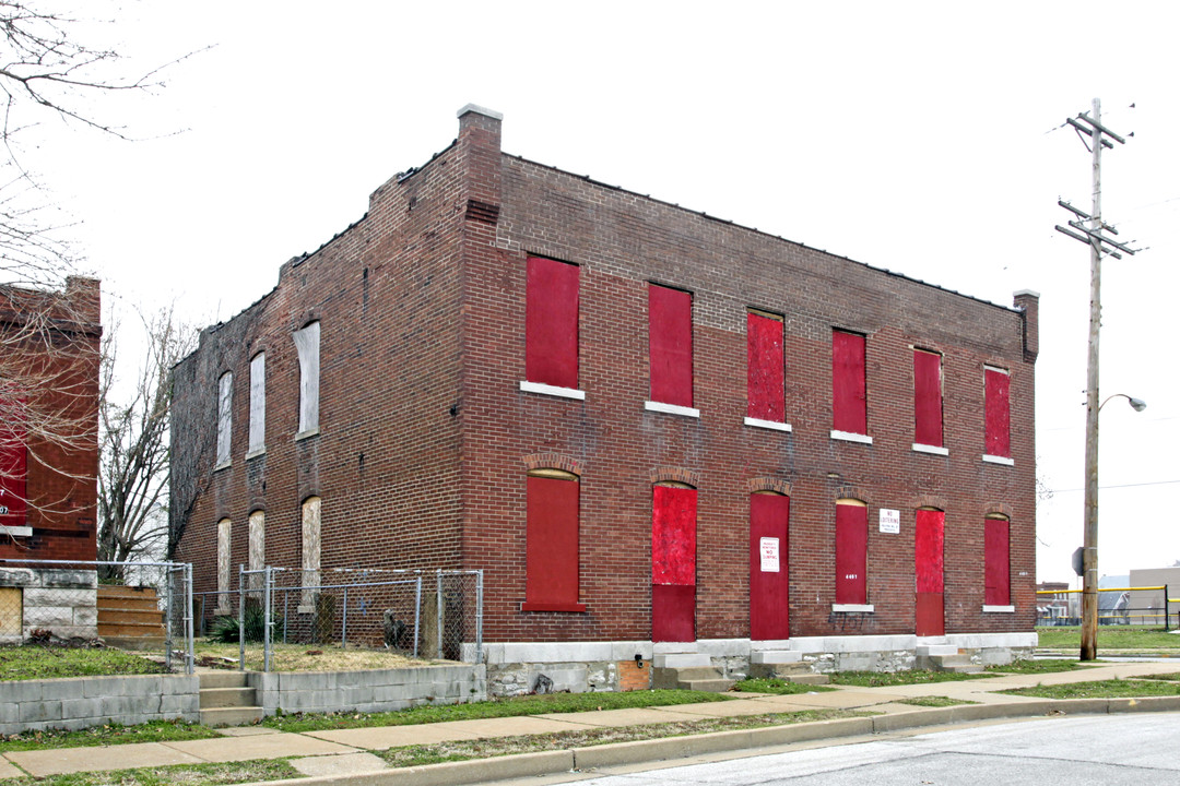 4401-4405 Vista Ave in St. Louis, MO - Building Photo