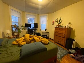 162 Kelton St, Unit 6 in Boston, MA - Building Photo - Building Photo