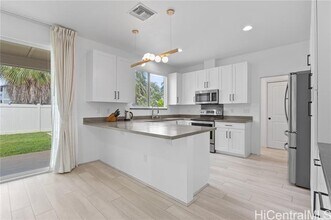 91-1879-1879 Olali St in Ewa Beach, HI - Building Photo - Building Photo