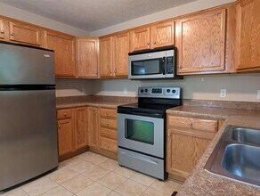 726 Crestwood Cir in Lynchburg, VA - Building Photo - Building Photo