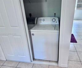 1631 SE 30th St in Homestead, FL - Building Photo - Building Photo