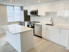 855 Jervis in Vancouver, BC - Building Photo