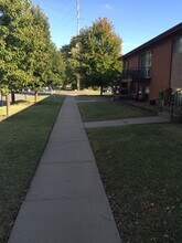 911 W River Blvd in Wichita, KS - Building Photo - Building Photo