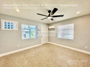 13337 1st St E in Madeira Beach, FL - Building Photo - Building Photo