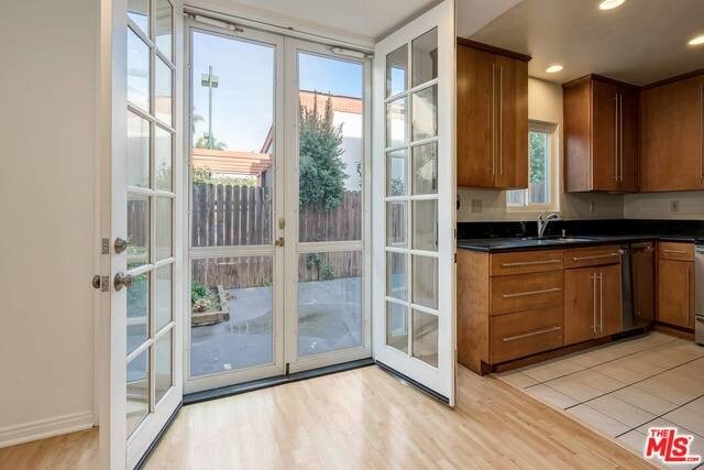 129 Marguerita Pl N in Santa Monica, CA - Building Photo - Building Photo