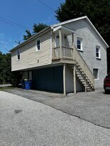 1925 Valley Rd, Unit 4 in Coatesville, PA - Building Photo