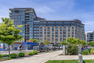 The Springs at The Waterfront in Vancouver, WA - Building Photo - Building Photo