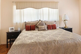 7560 NW 16th St in Plantation, FL - Building Photo - Building Photo