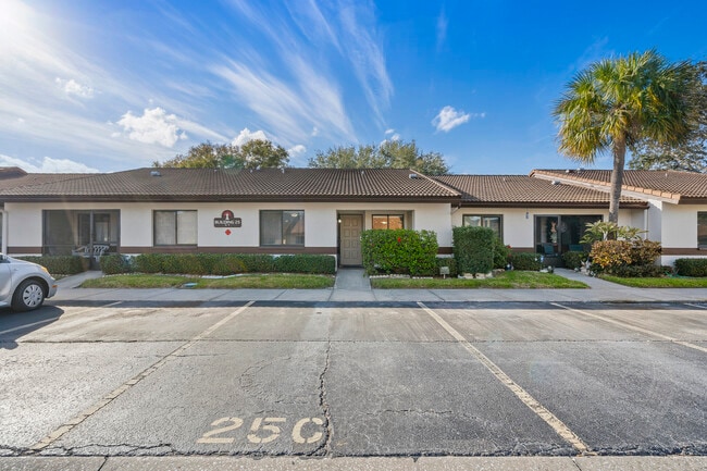 property at 7360 Ulmerton Rd