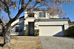 5043 Comanche Way in Antioch, CA - Building Photo