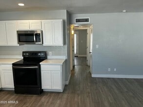 5027 N 16th Ave in Phoenix, AZ - Building Photo - Building Photo