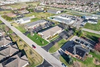 40 Clairedan Dr in Powell, OH - Building Photo - Building Photo