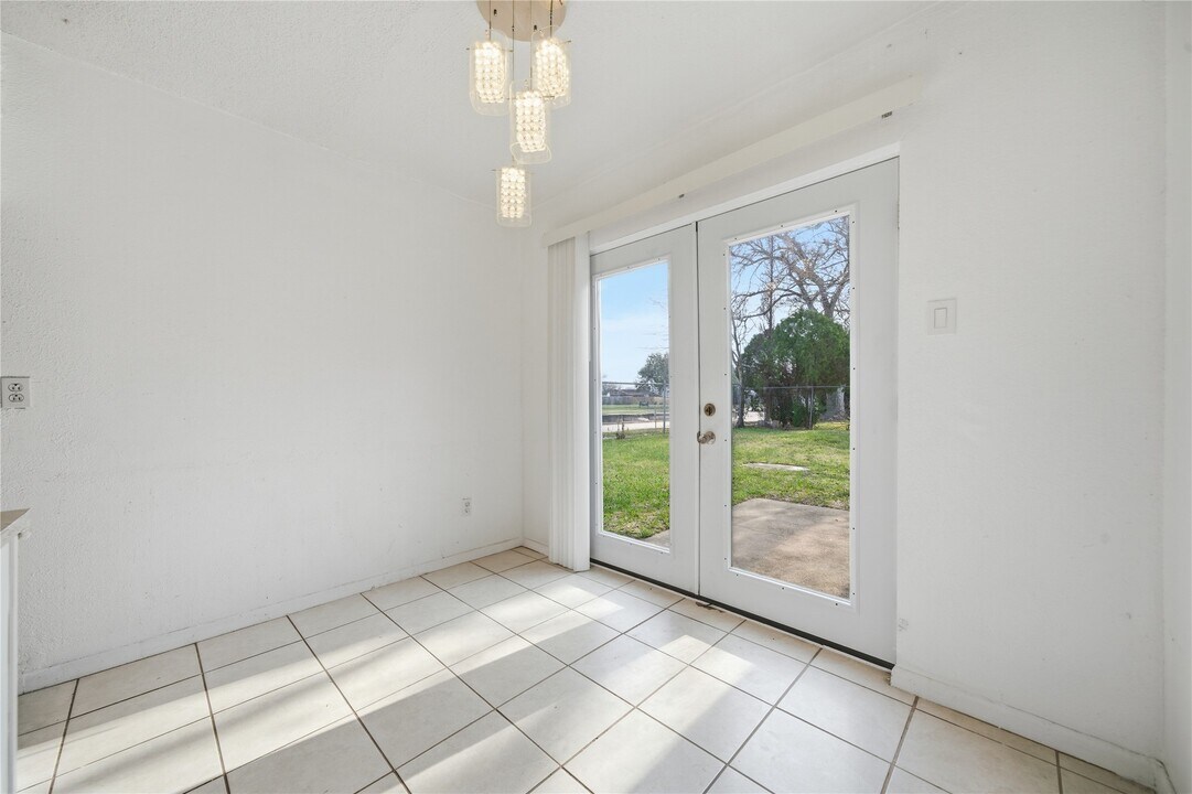 12203 Cape Hyannis Dr in Houston, TX - Building Photo