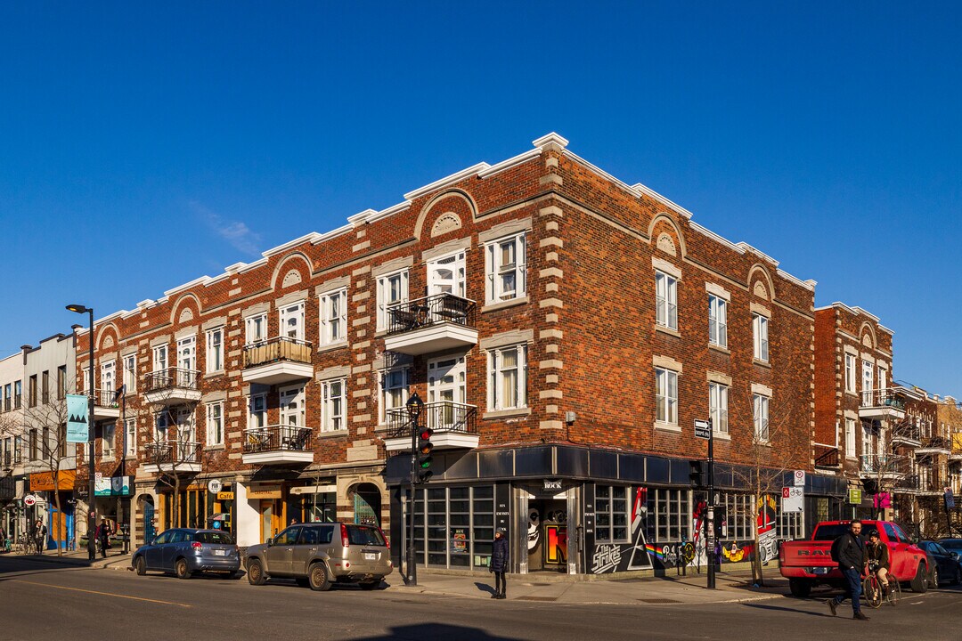 1554-1568 du Mont-Royal E in Montréal, QC - Building Photo