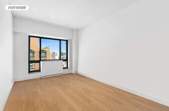 1 Irving Pl in New York, NY - Building Photo - Building Photo