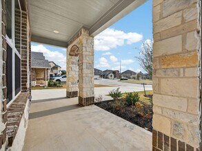 17908 Grv Crk Ln in Montgomery, TX - Building Photo - Building Photo