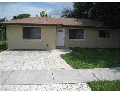 property at 5900 SW 26th St