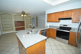 2250 W Rockwell Dr in Chandler, AZ - Building Photo - Building Photo