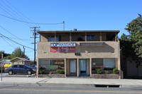 610-612 W Grand Blvd in Corona, CA - Building Photo - Building Photo