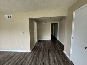 87 Eastview Dr in Memphis, TN - Building Photo - Building Photo