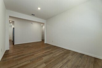 3620 Kaufman Ct in Oak Point, TX - Building Photo - Building Photo
