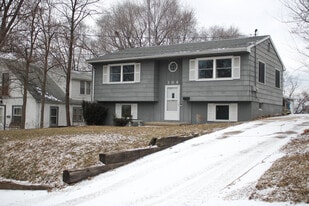 304 E Bell Ave in Des Moines, IA - Building Photo