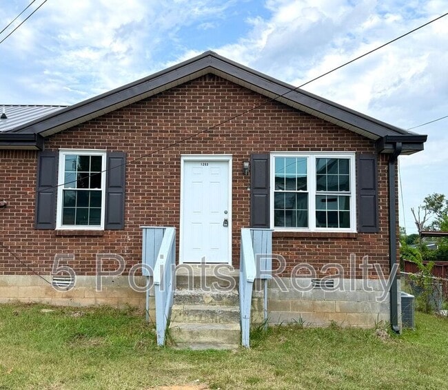 1203 Sylvia Dr in Nashville, TN - Building Photo - Building Photo