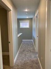 104 Vineyard Ln in Chelan, WA - Building Photo - Building Photo