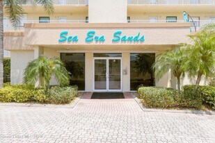 555 Harrison Ave, Unit 402 in Cape Canaveral, FL - Building Photo