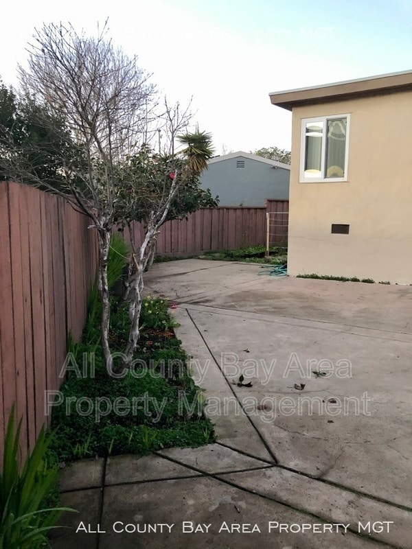 1031 Ranchito Ct in El Cerrito, CA - Building Photo - Building Photo