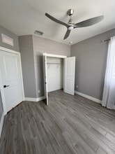 1763 SE 8th Pl in Homestead, FL - Building Photo - Building Photo