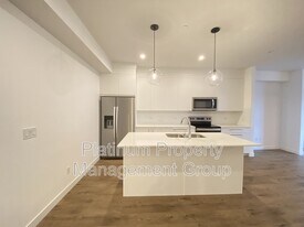 60 Skyview Ranch Rd NE in Calgary, AB - Building Photo