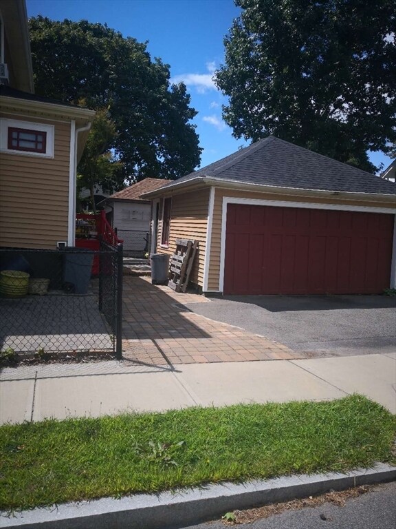 139 Brook St in Quincy, MA - Building Photo - Building Photo