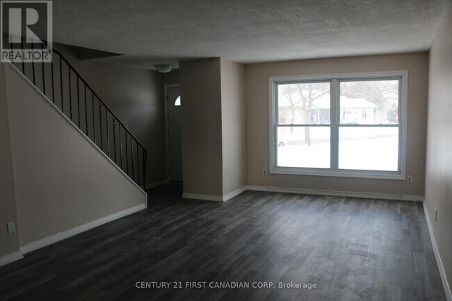 51 Sholto Dr in London, ON - Building Photo - Building Photo